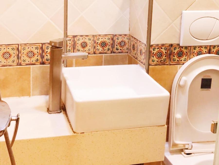 فندق هونغ كونغفي  Taj Super Deluxe المظهر الخارجي الصورة